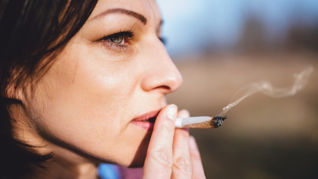 What Happens If You Smoke While Using Nicotine Lozenges