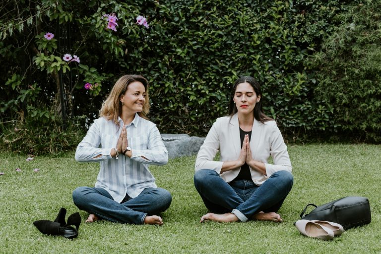 The 2-Minute Trick to Instantly Calm Your Nerves